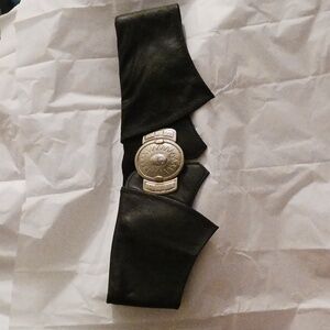 Extremely rare!Vintage,Donna Karan,genuine Leather,Aztec buckle belt!